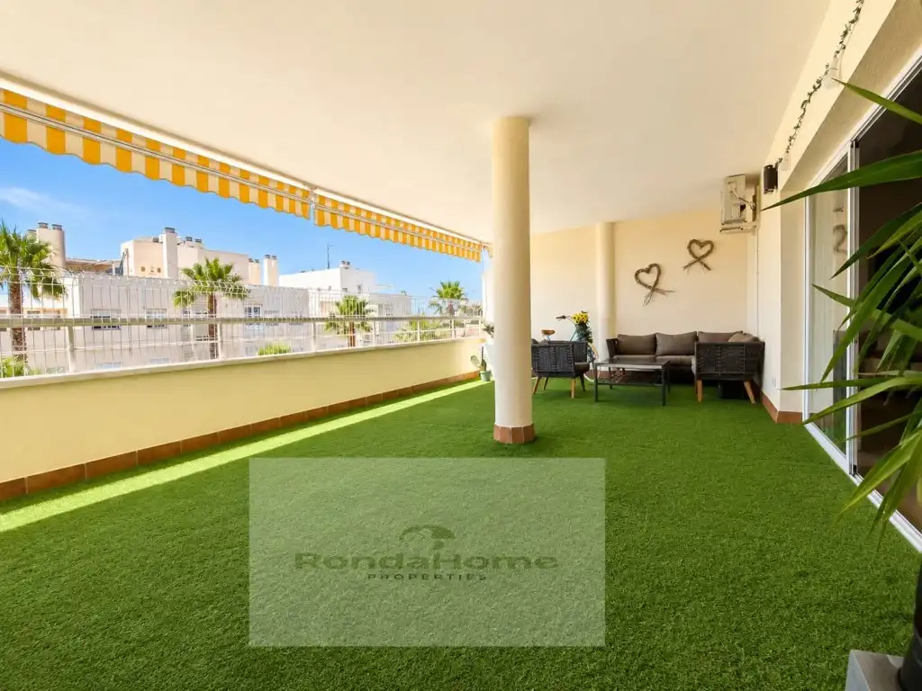 Terraza de Piso de alquiler en Benalmádena