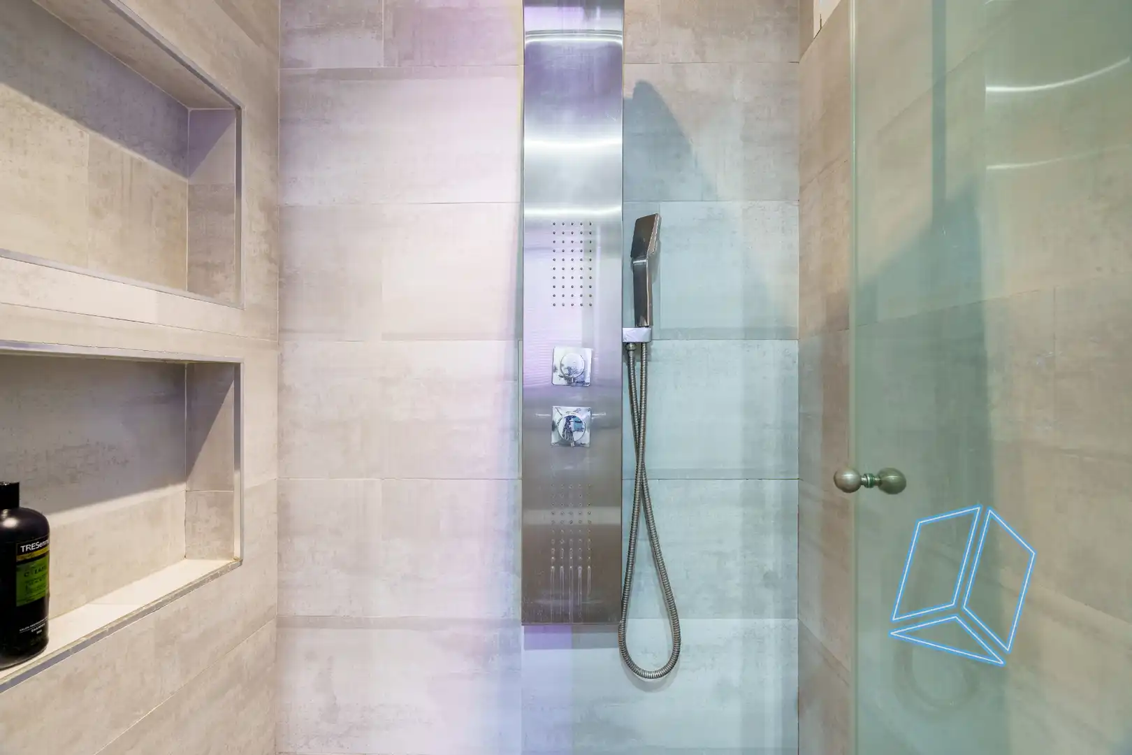 Baño de Planta baja en venta en Barcelona con Amueblado y Horno