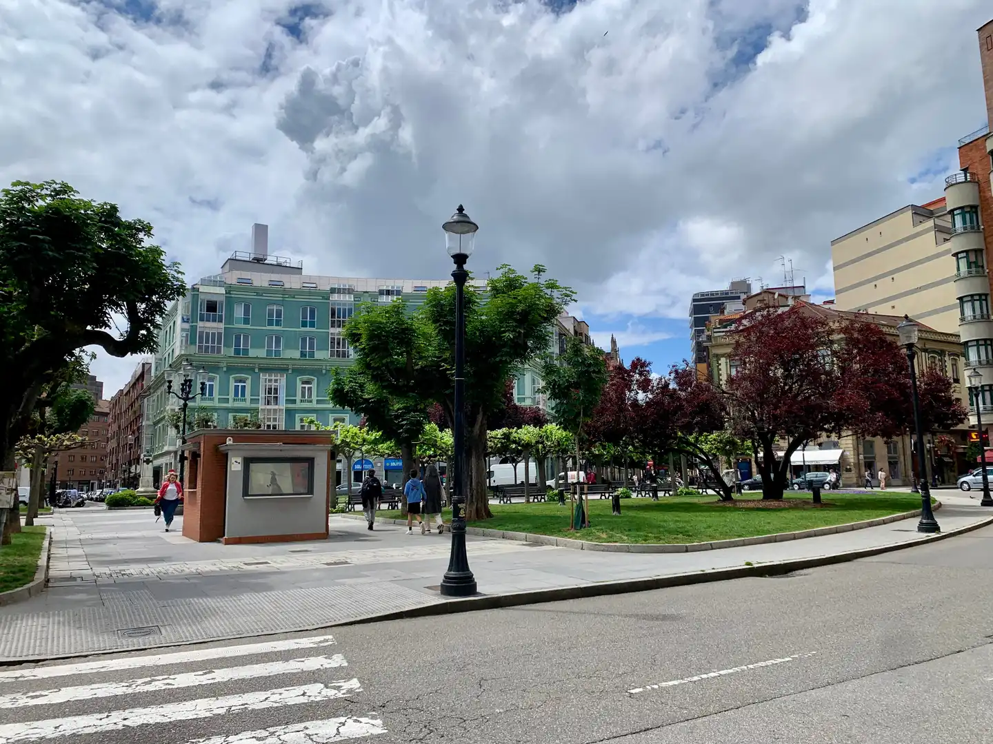 Vista exterior de Garatge de lloguer en Gijón 