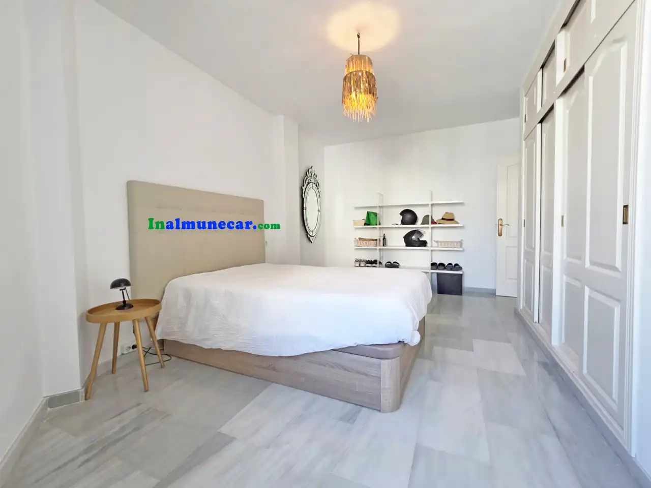 Dormitori de Apartament en venda en Almuñécar amb Terrassa i Moblat