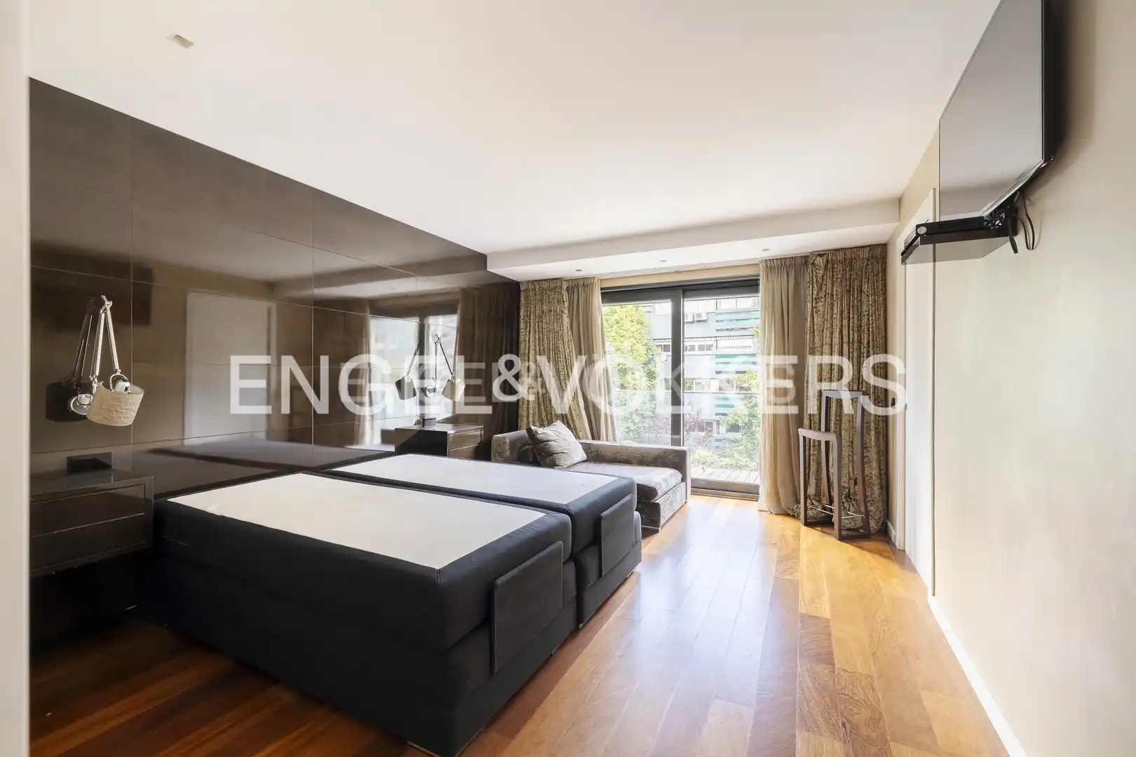 Bedroom of Houses for sale in Madrid  with Air Conditioner, Heating and Terrace