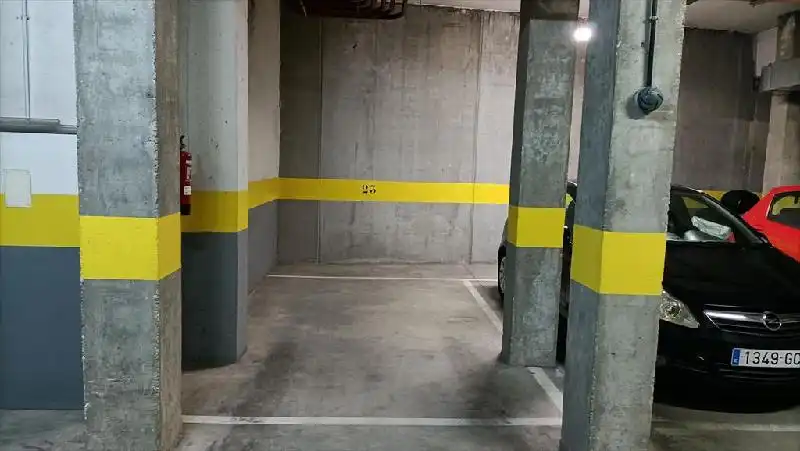 Parkplatz mit Aufzug zum Verkauf in Latina, imagen 5