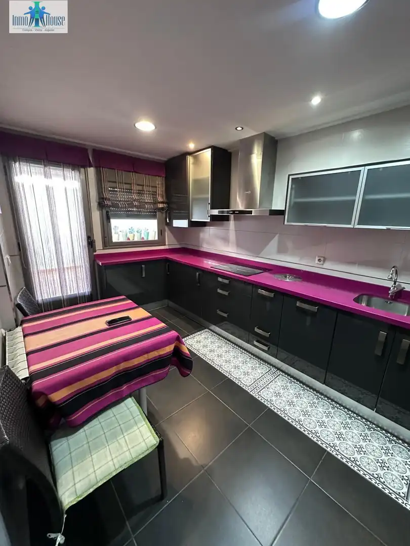 Cocina de Casa adosada de alquiler en Albacete con Aire acondicionado, Calefacción y Parquet
