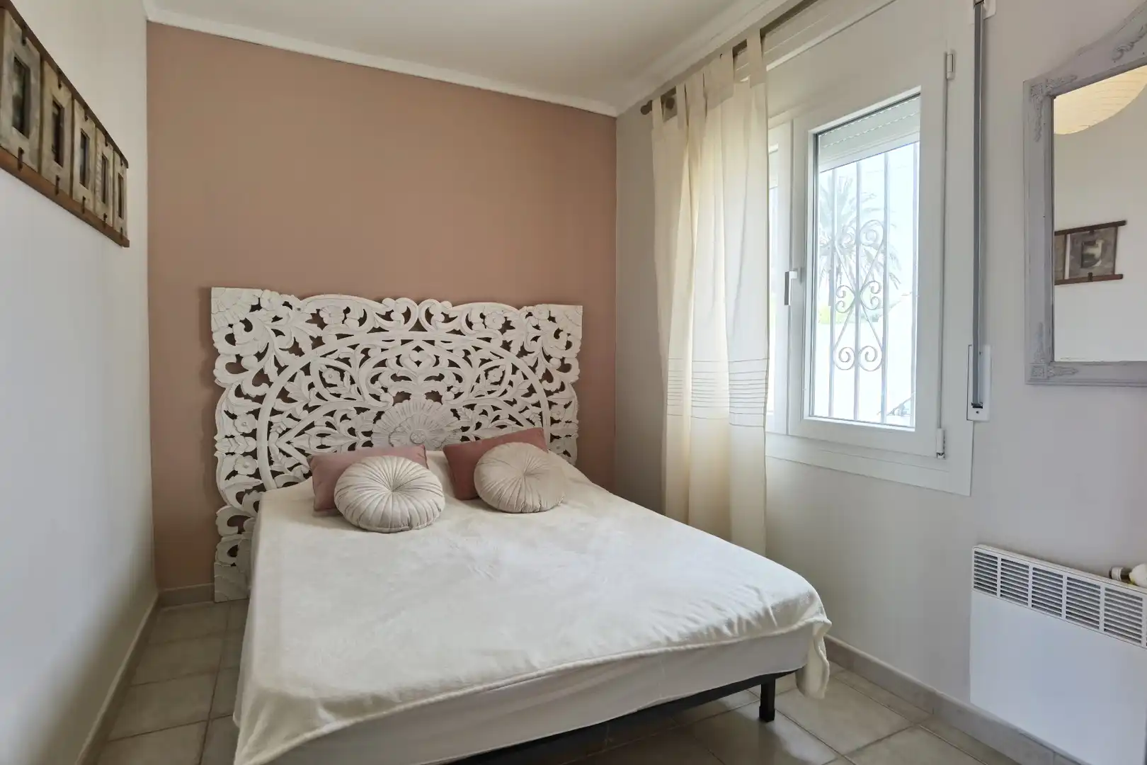Dormitori de Casa o xalet en venda en Empuriabrava amb Aire condicionat, Jardí privat i Terrassa