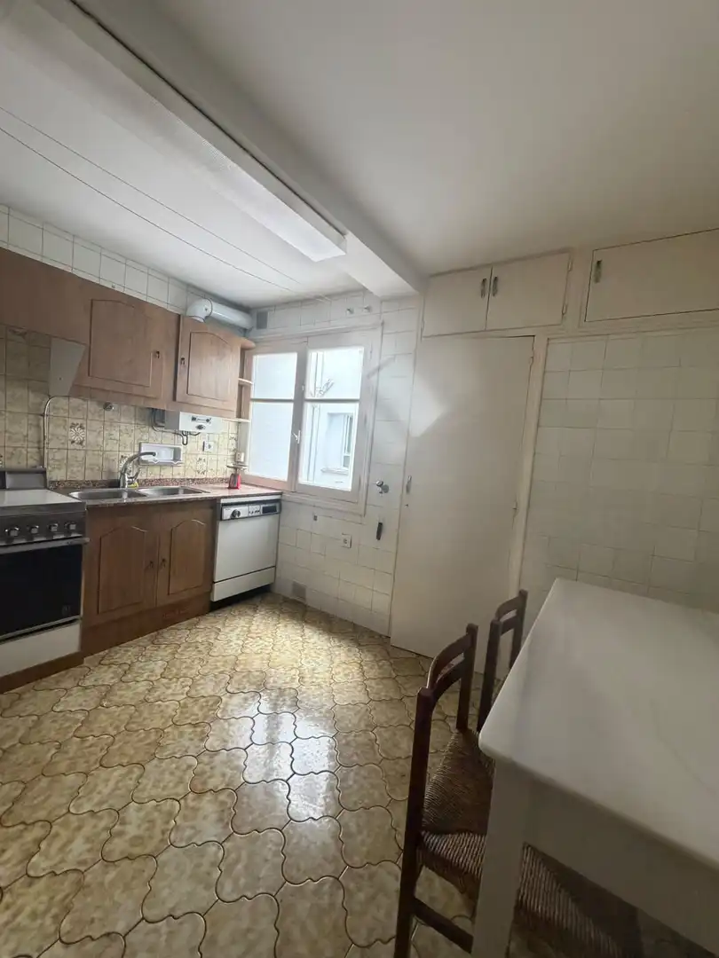 Kitchen of Flat for sale in Gijón   with Heating