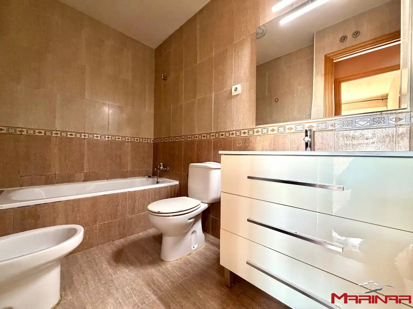 Bathroom of Flat for sale in Seseña  with Air Conditioner, Heating and Storage room
