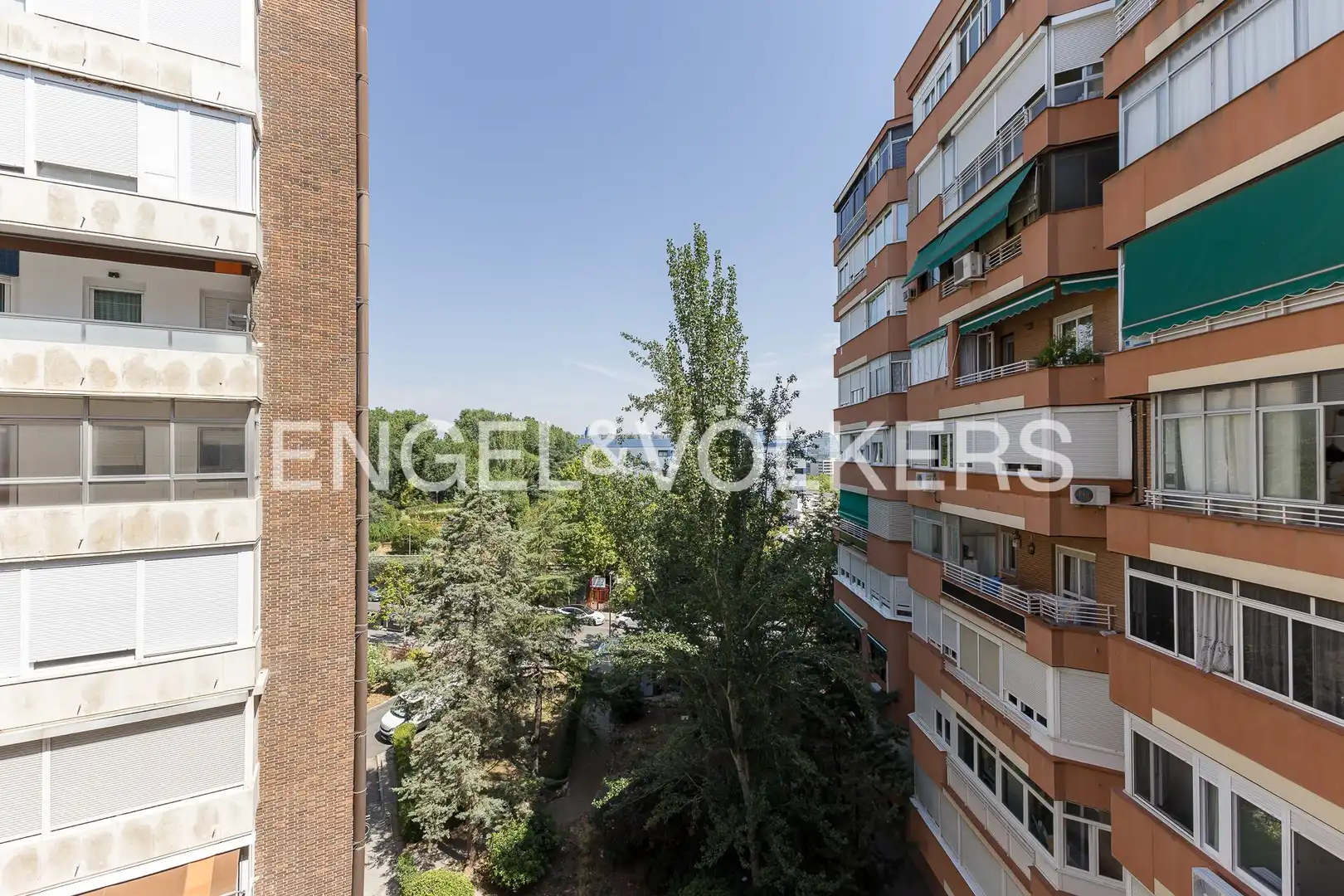 Exterior view of Flat for sale in Madrid  with Air Conditioner and Heating