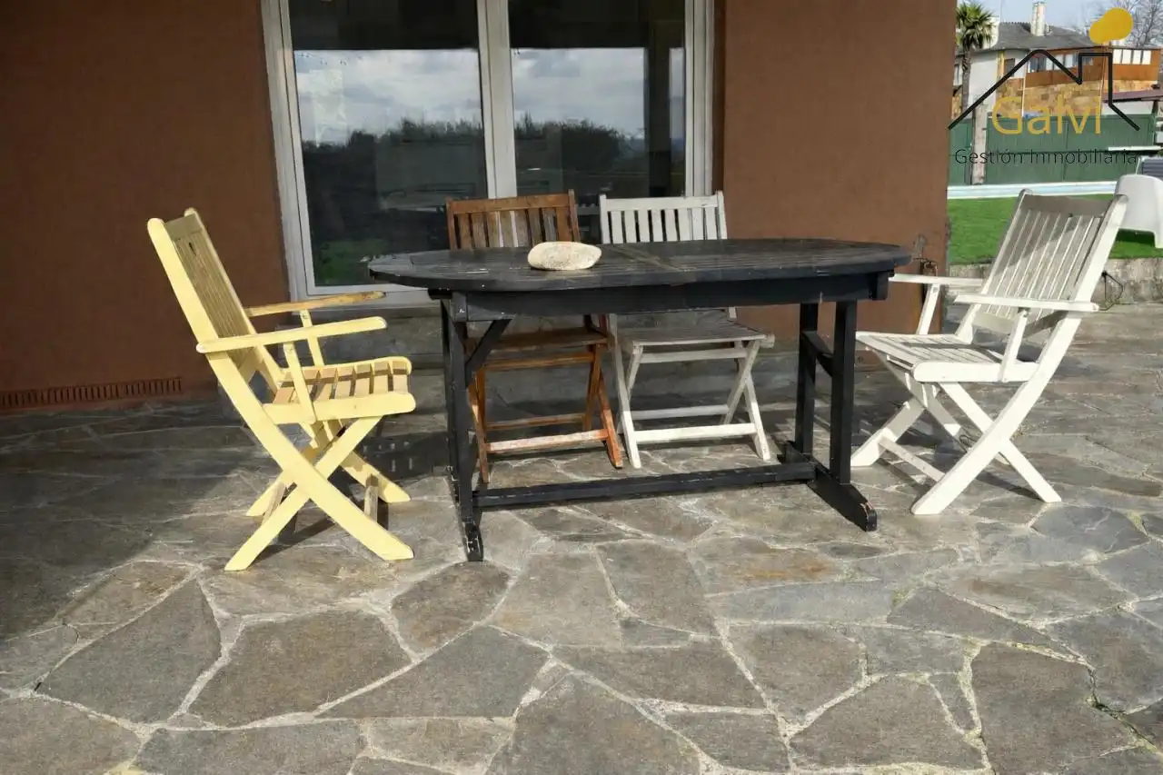 Terraza de Casa o chalet en venta en Lugo con Calefacción, Jardín privado y Terraza