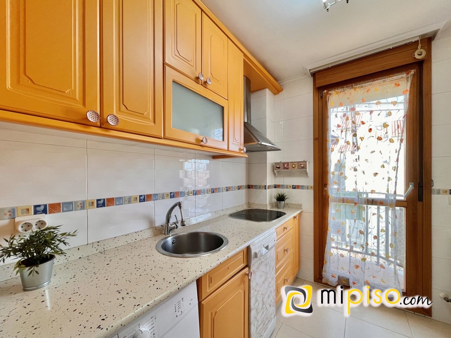 Kitchen of Flat for sale in Santoña  with Heating and Furnished