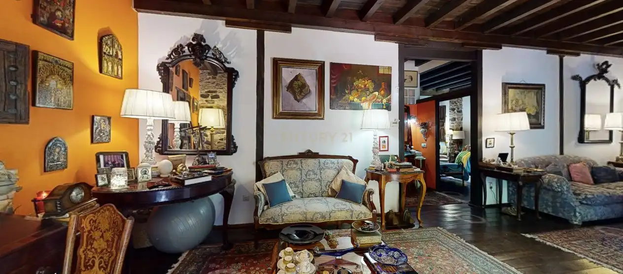 Living room of Houses for sale in Piedrabuena  with Air Conditioner, Private garden and Storage room