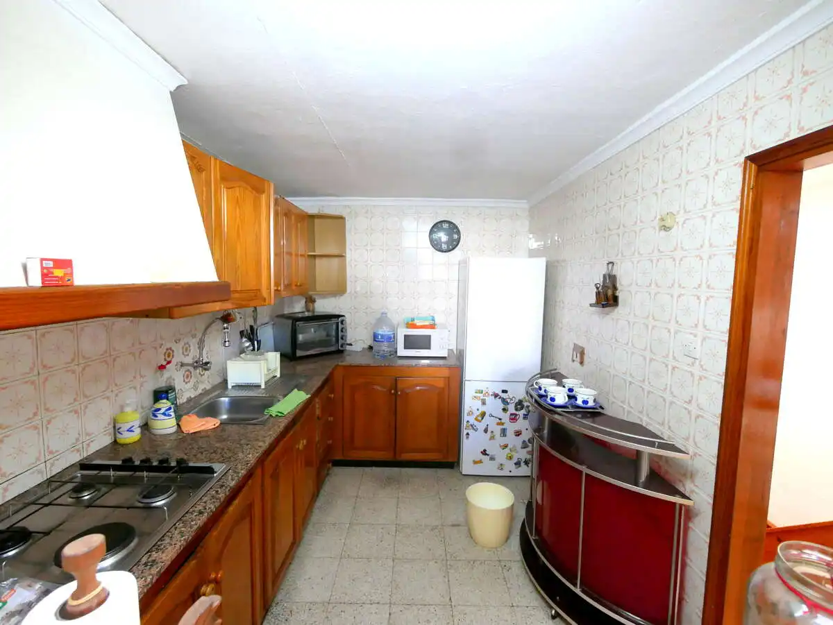 Cuina de Casa adosada en venda en Arrecife amb Terrassa i Traster