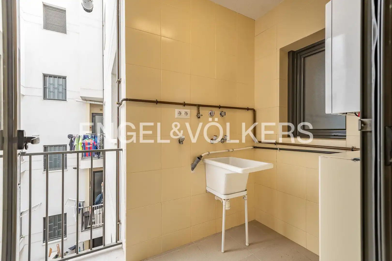 Balcony of Flat for sale in Sant Cugat del Vallès  with Heating, Private garden and Parquet flooring