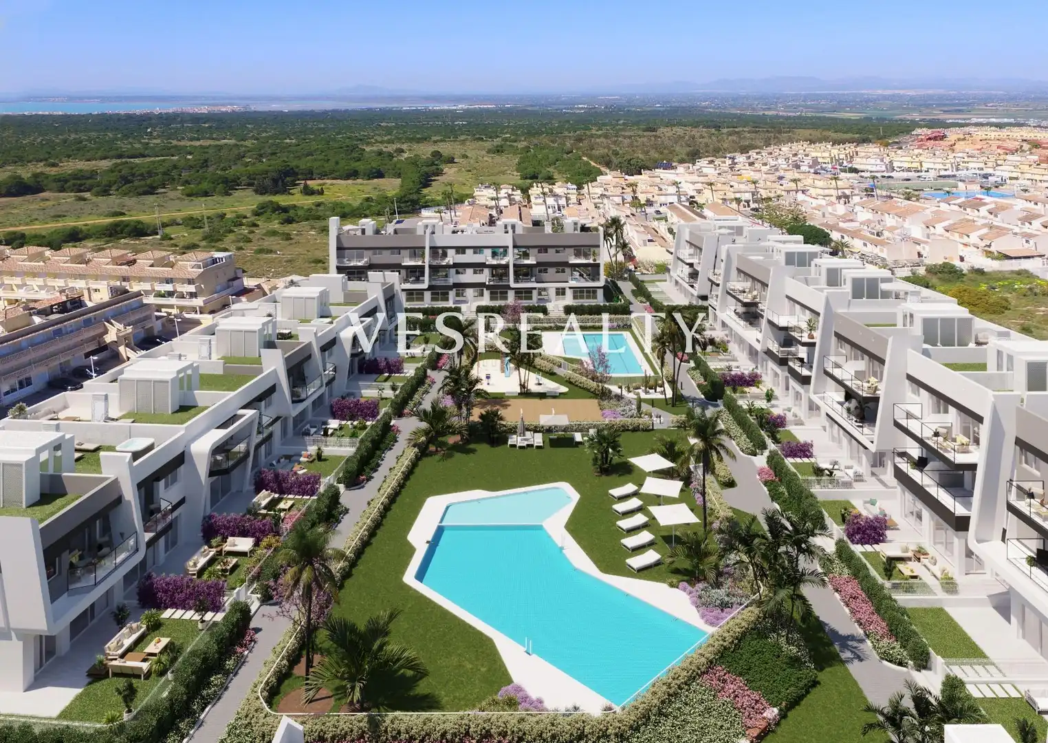 Vista exterior de Apartament en venda en Santa Pola amb Jardí privat, Terrassa i Piscina comunitària