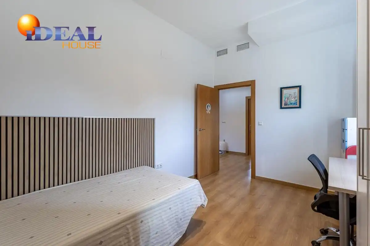 Detached house with garden for sale in Polideportivo, imagen 20