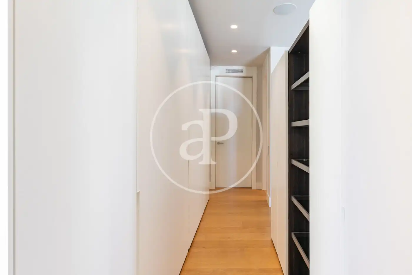 Piso de alquiler en Barcelona con Aire acondicionado, Calefacción y Jardín privado