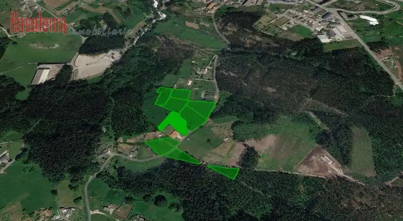 Finca rústica en venta en Cervo con Calefacción y Trastero
