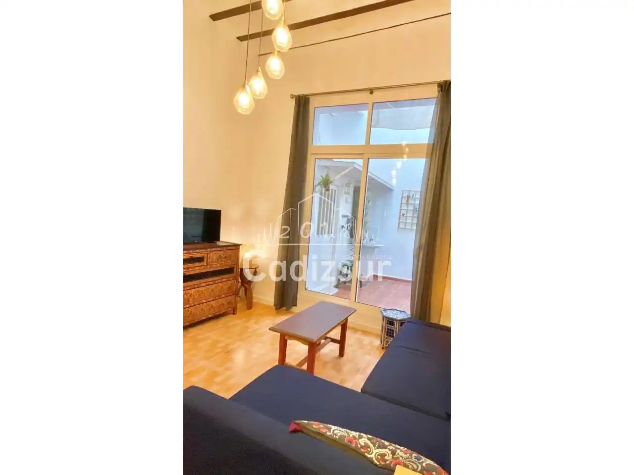 Sala de estar de Piso de alquiler en Cádiz con Amueblado