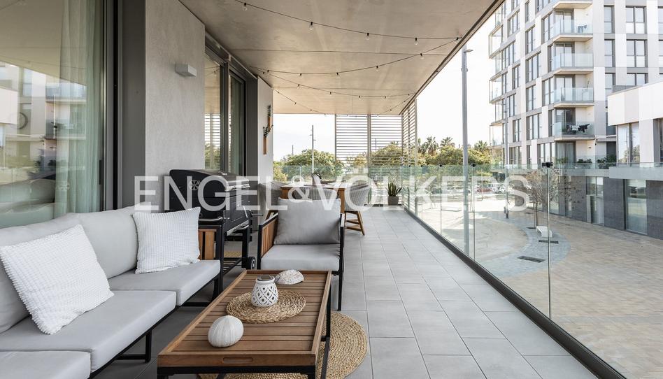 Foto 1 de Apartament en venda a El Rengle, Barcelona