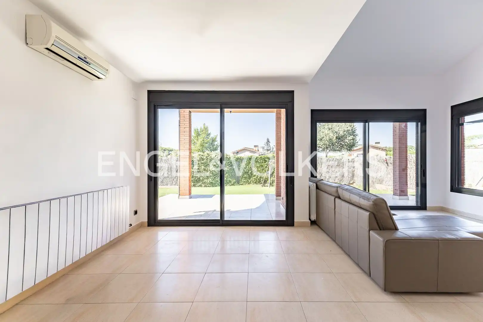 Casa amb terrassa en venda a La Roca del Vallès, imagen 7
