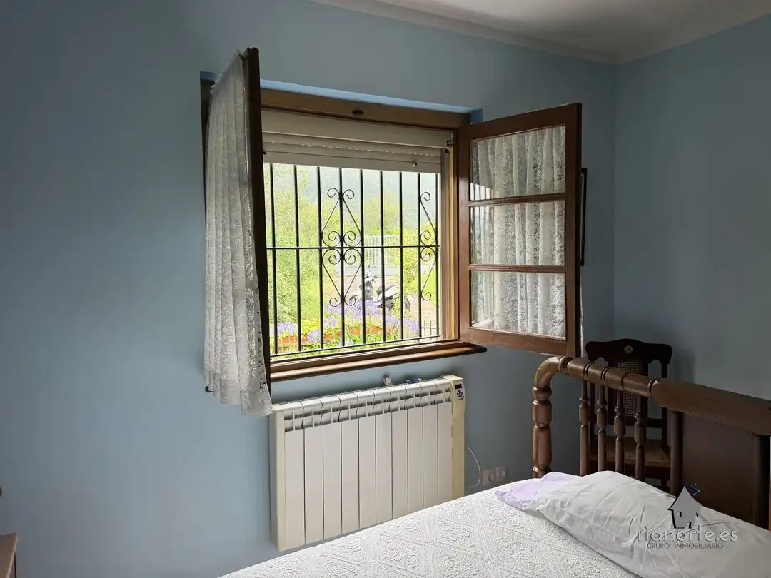 Habitación de Casa o chalet en venta en Ribadesella con Jardín privado