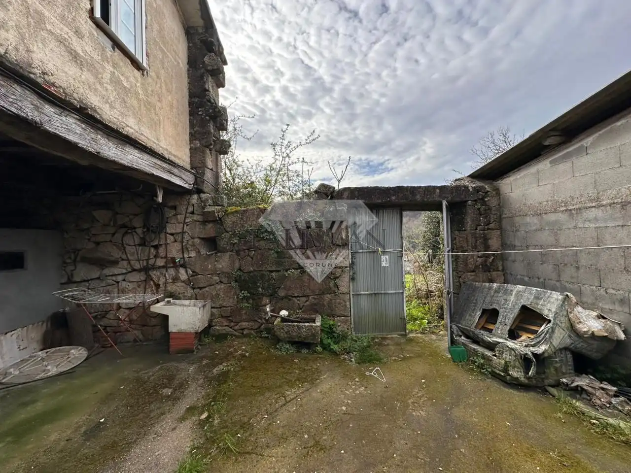 Casa o chalet en venta en A Lama   con Jardín privado, Trastero y Amueblado