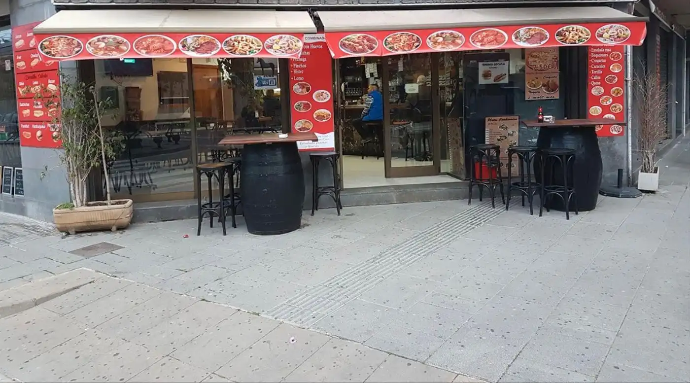 Local comercial en venda a Centre, imagen 12