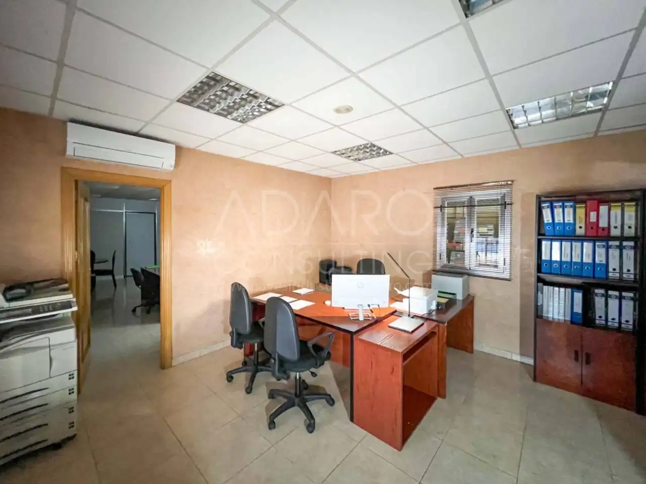 Nave industrial en venta en Serranillos del Valle con Alarma