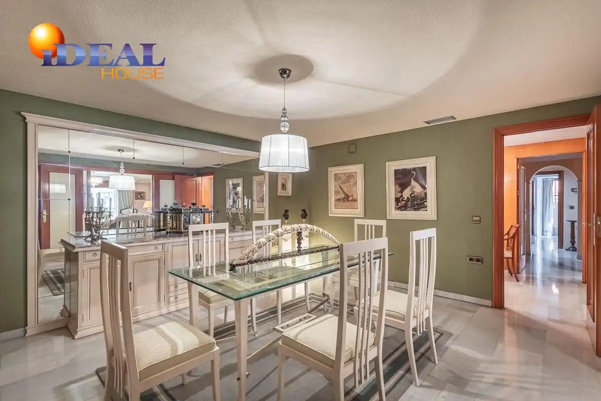 Flat for sale in San Matías - Realejo