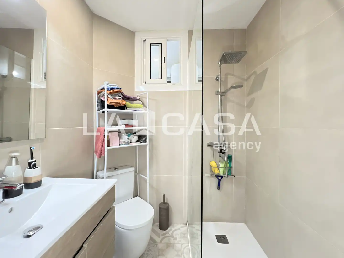 Baño de Piso en venta en Badalona