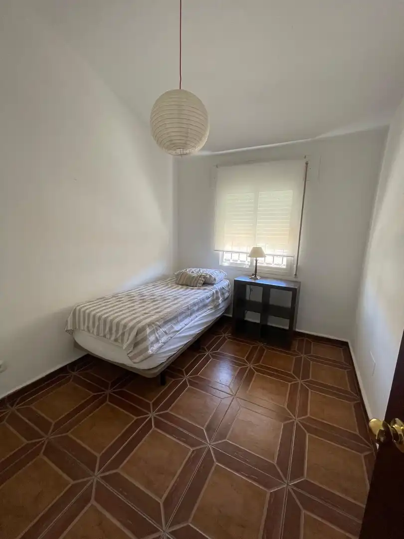 Habitación de Casa adosada de alquiler en Algeciras con Piscina comunitaria