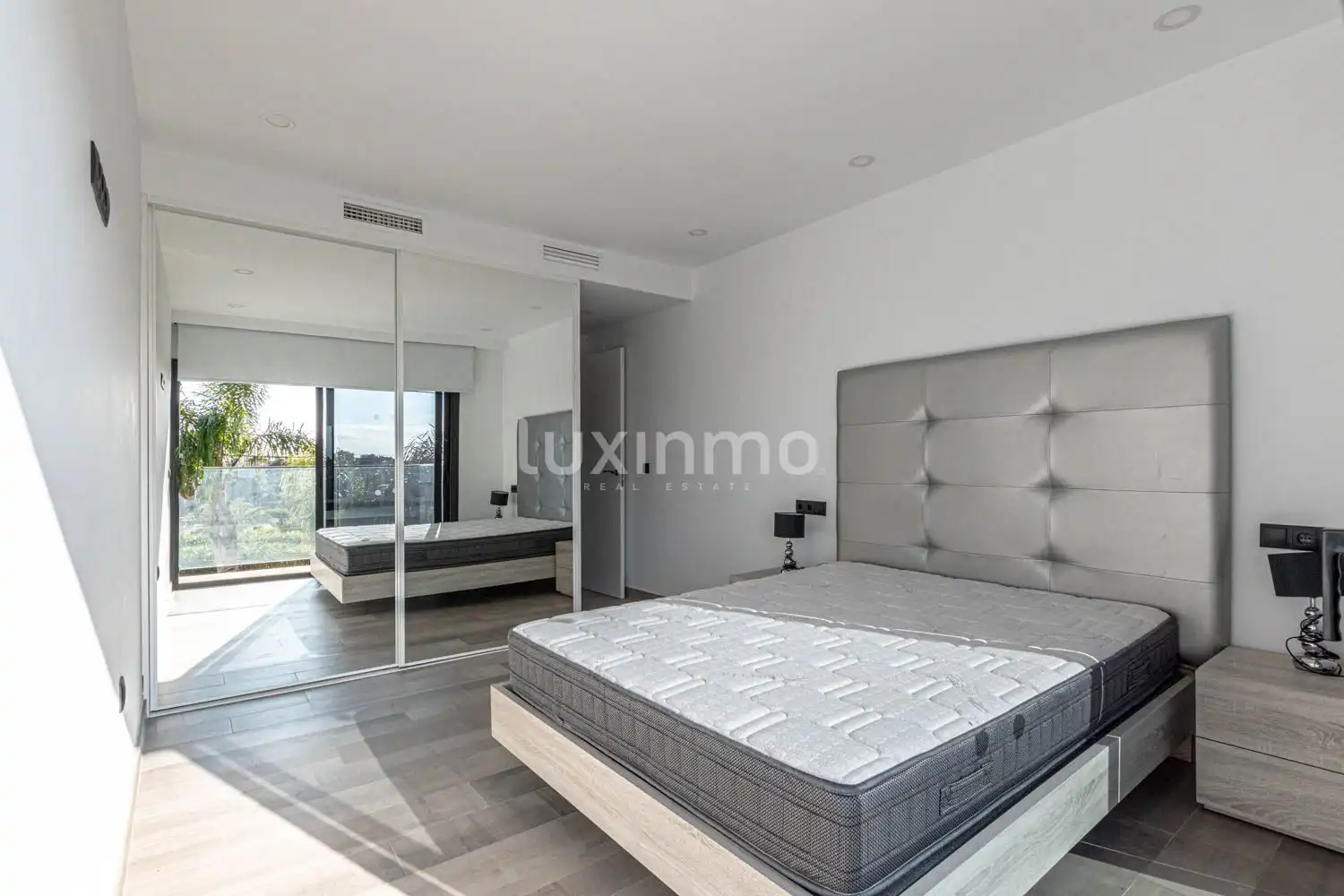 Chalet con terraza en venta en Carrió - La Merced - Los Pinos, imagen 12