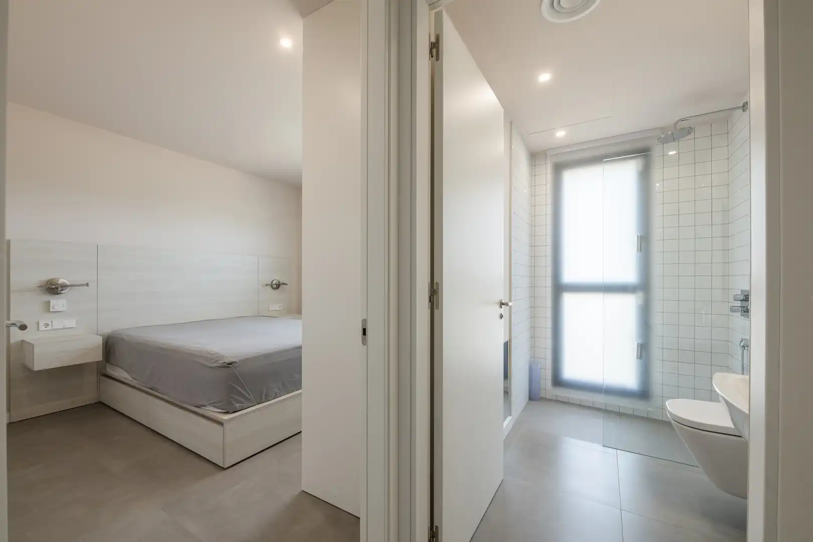 Bedroom of Houses for sale in Banyoles