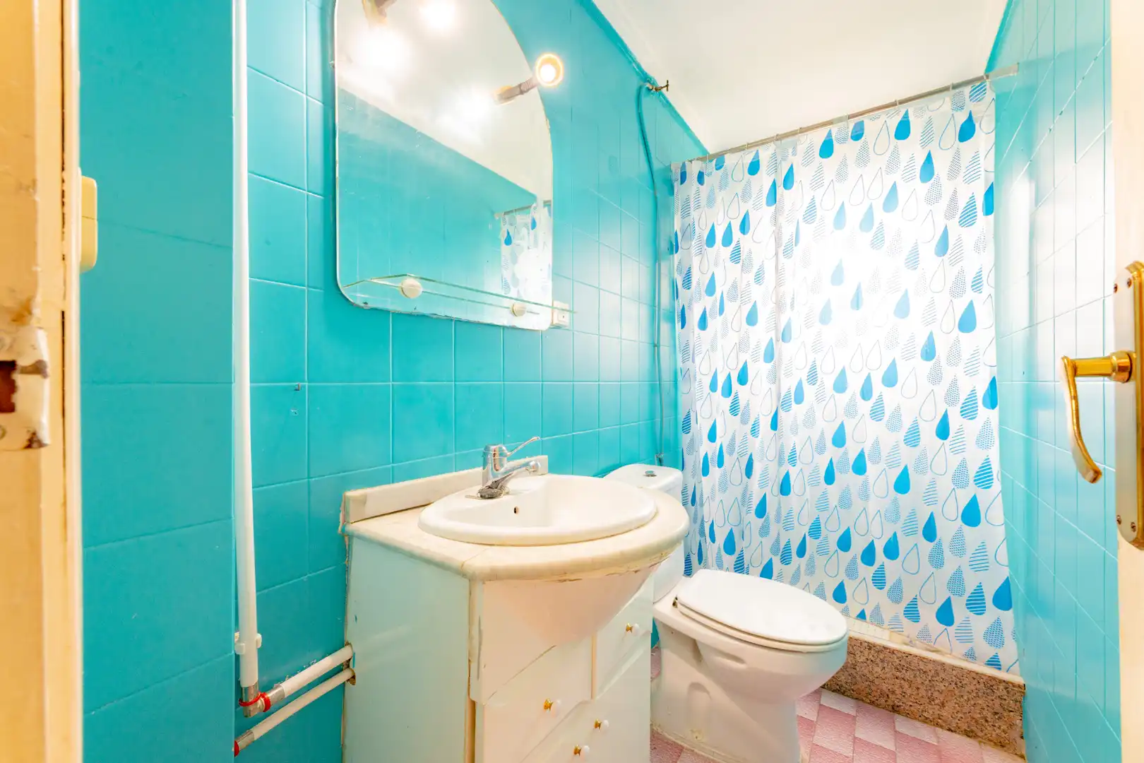 Badezimmer von Einfamilien-Reihenhaus zum Verkauf in Alcalalí mit Klimaanlage
