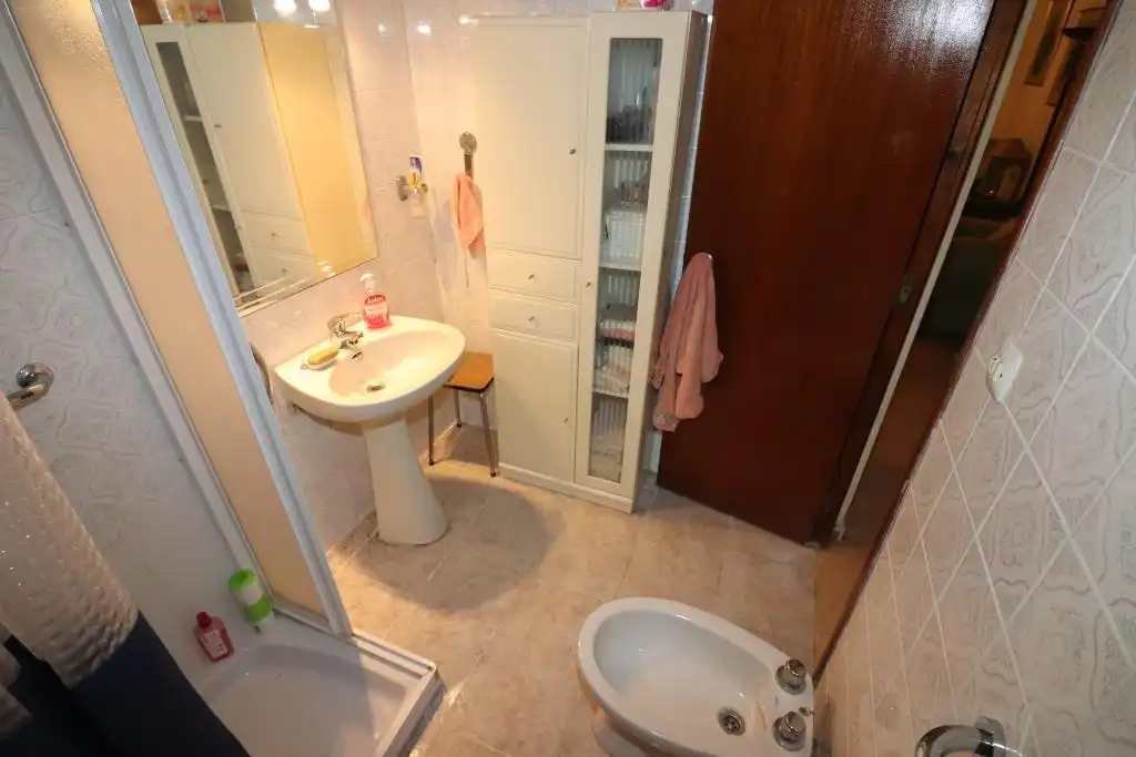 Bany de Casa o xalet en venda en Macastre amb Moblat