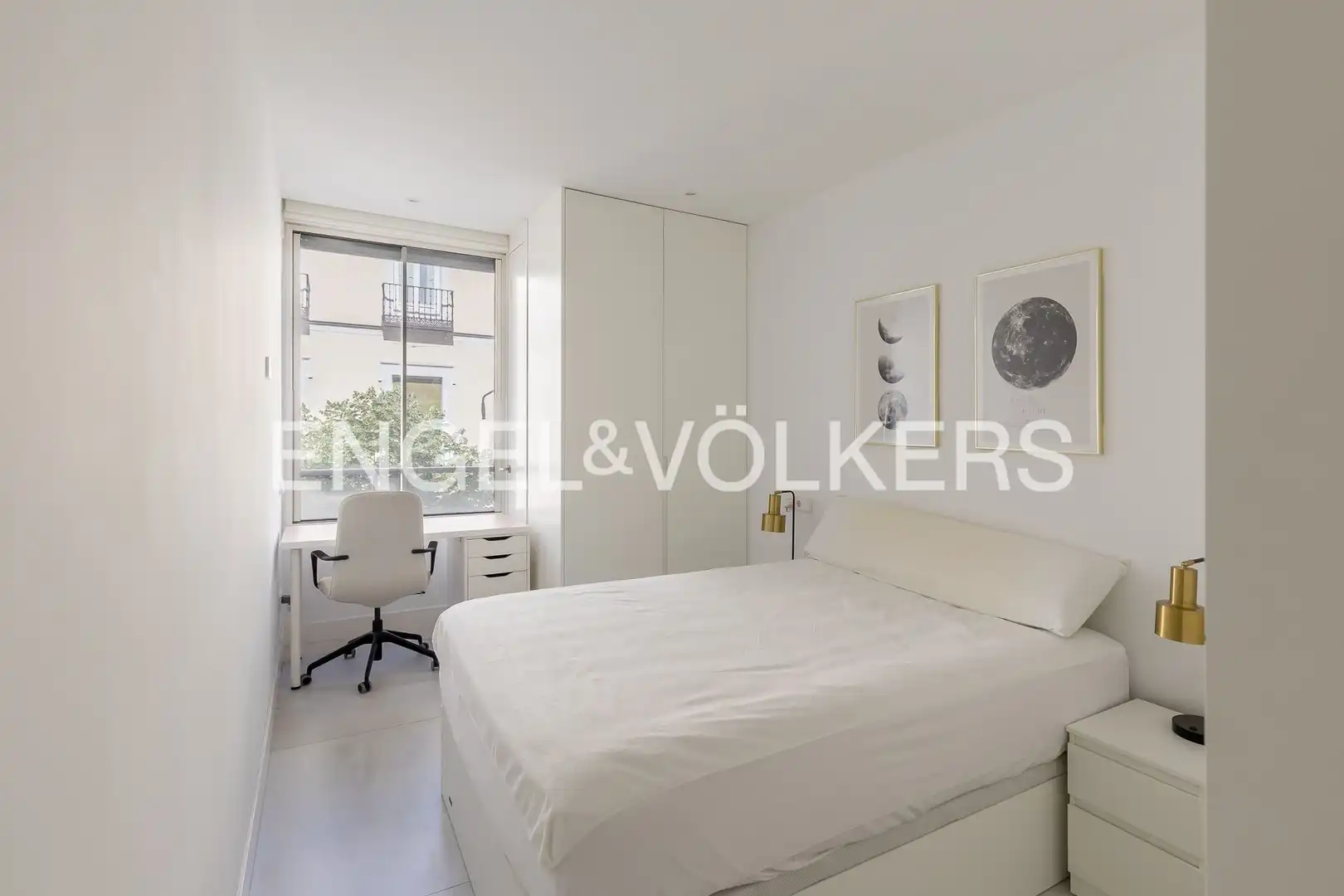 Schlafzimmer von Wohnung zum Verkauf in Madrid mit Klimaanlage und Heizung