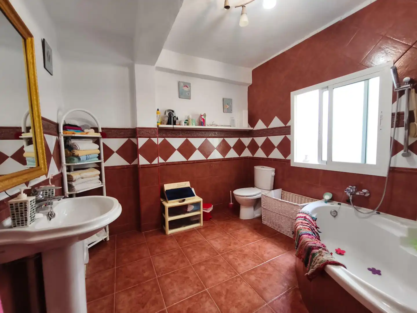 Bathroom of Houses for sale in Málaga