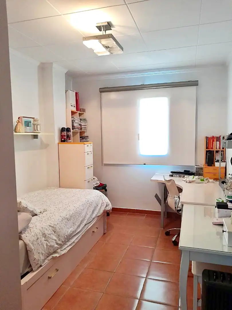 Dormitori de Casa o xalet en venda en Sueca amb Aire condicionat, Terrassa i Piscina comunitària