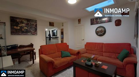 Foto 3 de Casa o chalet en venta en Pintores - Ferial, Parla
