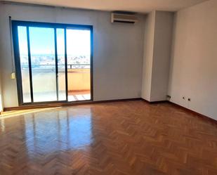 Bedroom of Flat for sale in Tres Cantos  with Balcony