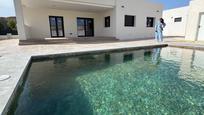Piscina de Casa o xalet en venda en Mutxamel amb Aire condicionat, Jardí privat i Terrassa