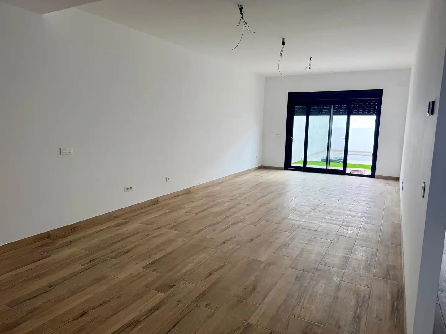 Casa adosada en venta en Calle Pintor Dalí, 22, Nambroca