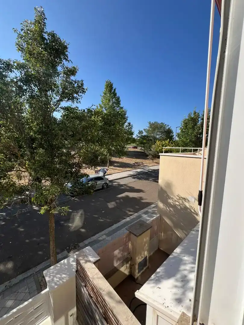 Vista exterior de Casa o xalet en venda en Laguna de Duero