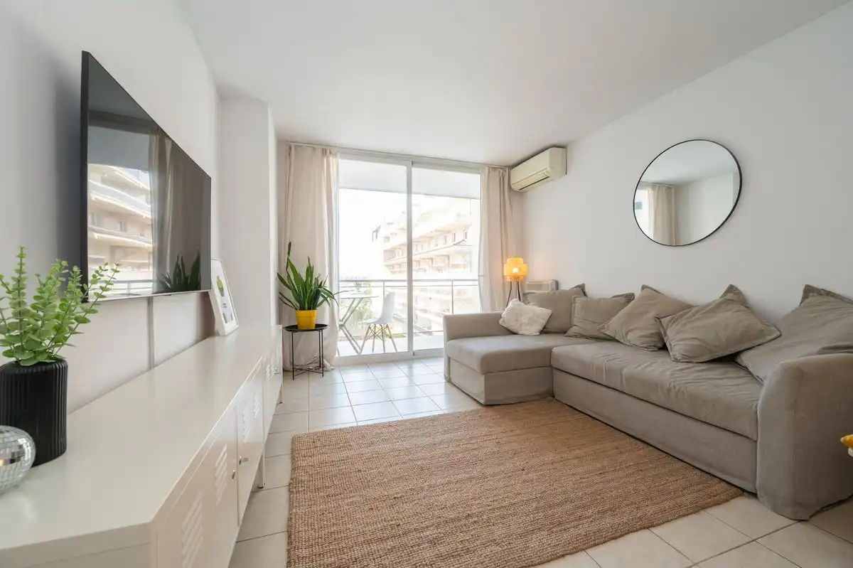 Piso con piscina en venta en Av. 8 d'Agost