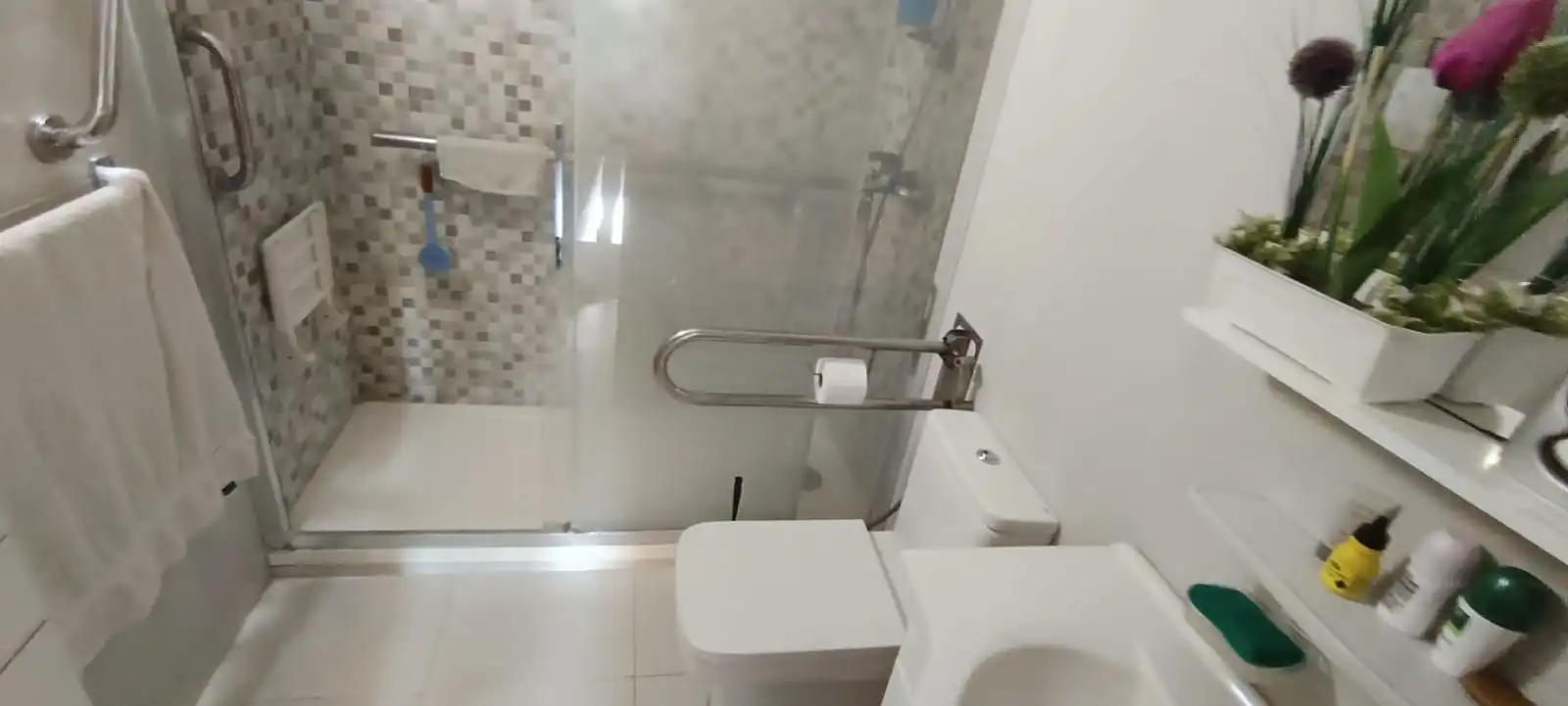 Badezimmer von Wohnung zum Verkauf in Marbella mit Terrasse, Möbliert und Gemeinschaftspool