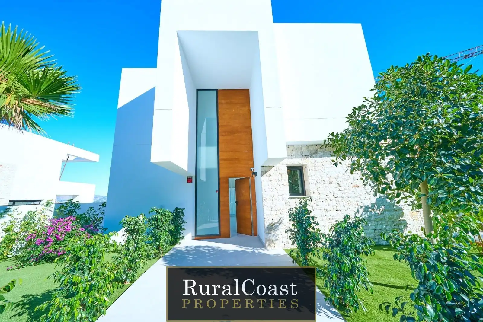 Detached house with pool for sale in Balcon de Ponoig, imagen 4