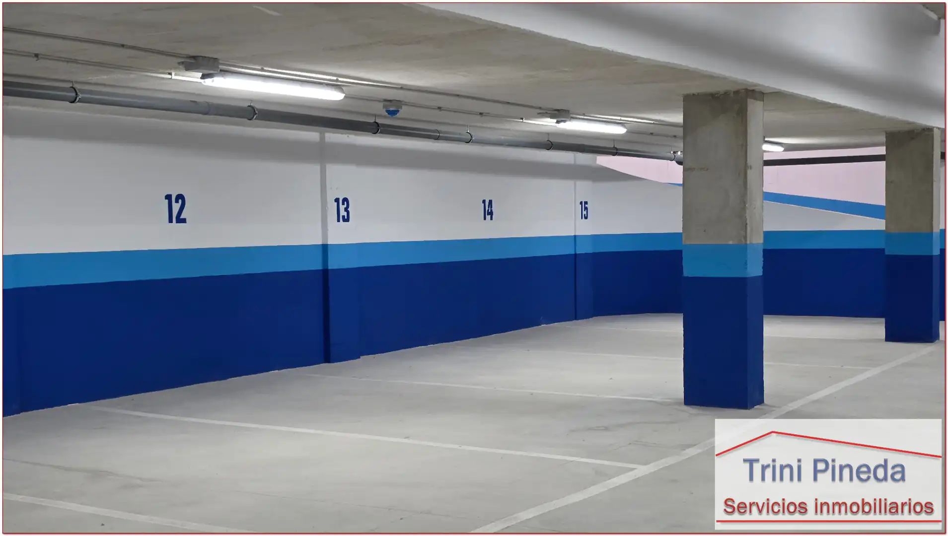 Parking de Piso de alquiler en Sevilla con Aire acondicionado, Calefacción y Terraza