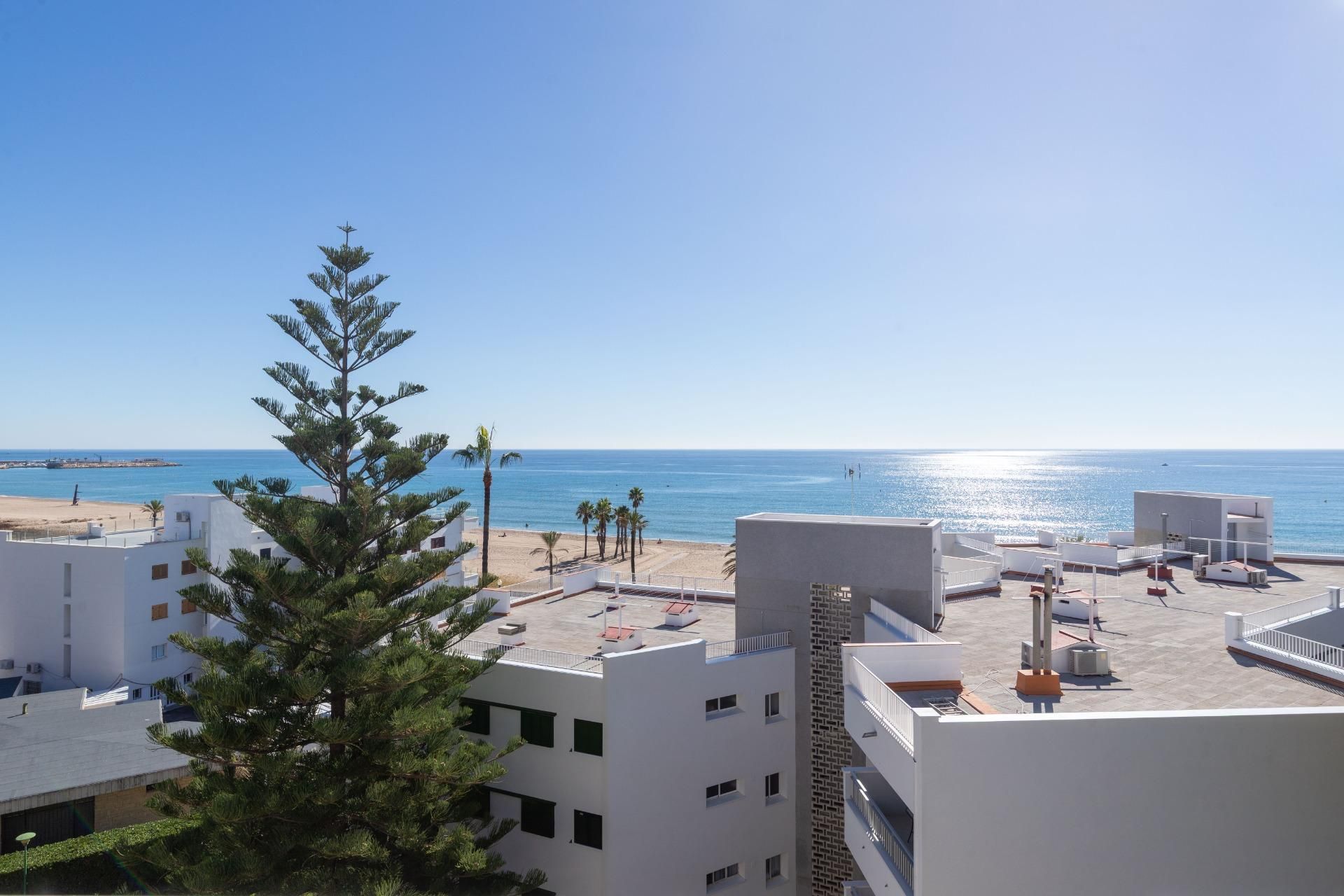 Bedroom of Flat for sale in El Vendrell  with Air Conditioner, Terrace and Balcony