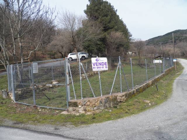 Terreno en Venta en Miraflores de la Sierra