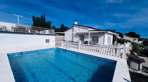 Foto 2 de Casa o xalet en venda a Peña de las Águilas, Alicante