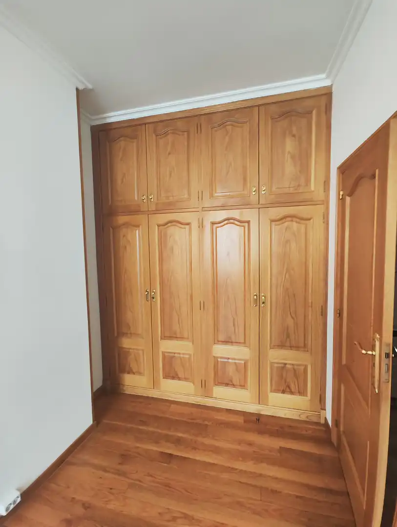 Habitación de Piso en venta en Santiago de Compostela  con Calefacción, Parquet y Horno